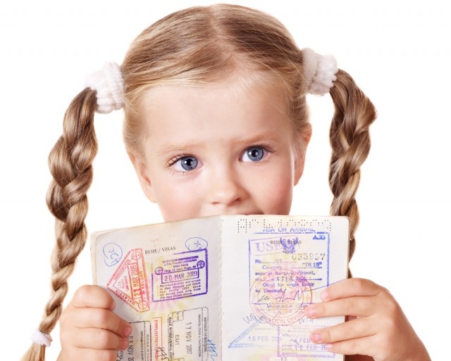 Детский загранпаспорт