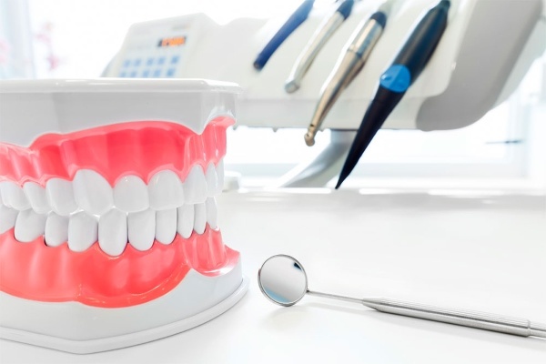 Как вернуть налоговый вычет за лечение зубов?