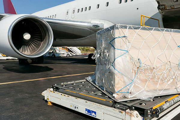 Авиаперевозки грузов: скорость и надежность в мировой логистике